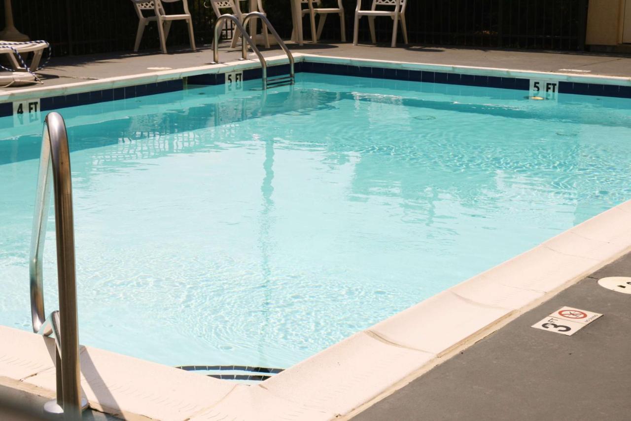 Hampton Inn Henderson Dış mekan fotoğraf