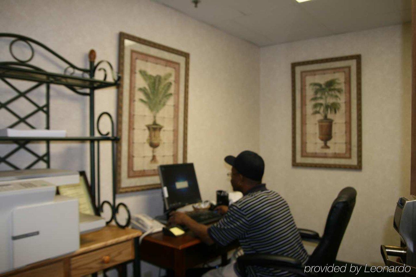 Hampton Inn Henderson Konforlar fotoğraf